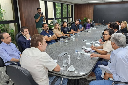 Lei da Pesca: em busca de consenso, Neno Razuk amplia debate sobre projeto “Transporte Zero”
