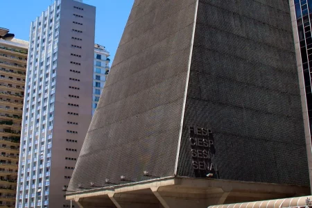 Fiesp projeta crescimento de 1,3% da produção industrial em 2025