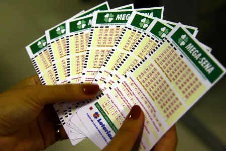 Mega-Sena não tem ganhadores e prêmio vai para R$ 21 milhões