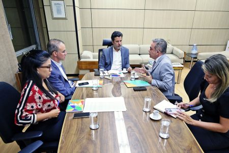 Vander defende fortalecimento da validação de diplomas dentro do Mercosul