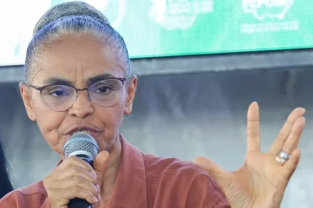 “Não é festa, é luta”, diz Marina Silva sobre COP30 em Belém