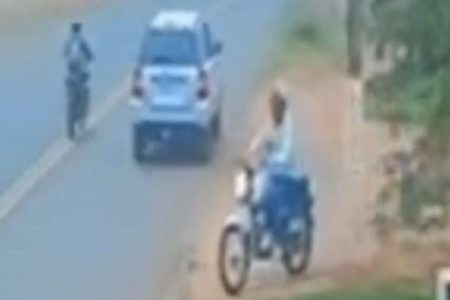 ASSISTA: Paraguaia é baleada durante assalto em Ponta Porã