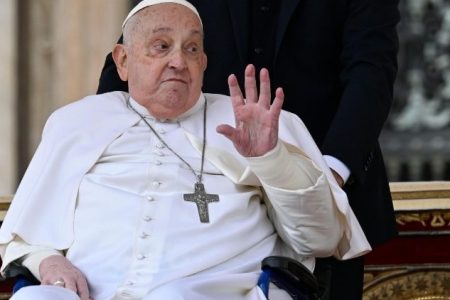IGREJA EM LUTO: Papa Francisco morre aos 88 anos