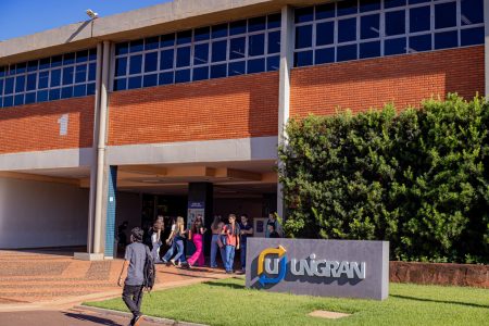 Unigran lidera rankings estaduais e reafirma excelência acadêmica com nota máxima no MEC
