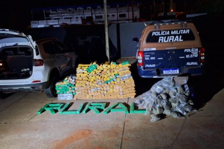 Adolescente é apreendido acusado de transportar mais de 600 quilos de droga em carro roubado