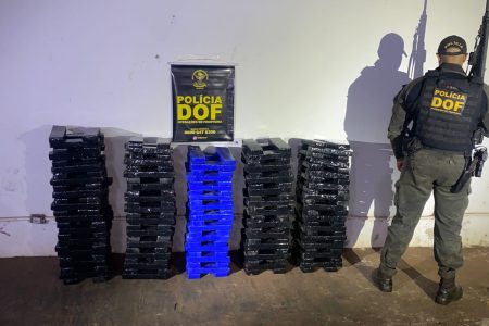 DOF apreende 203 quilos de droga em meio a mata