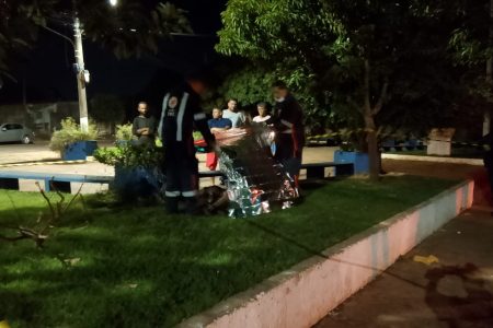 Mulher diz que para de defender, matou agressor em praça