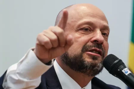 INSS volta a autorizar empréstimos mediante cadastramento biométrico