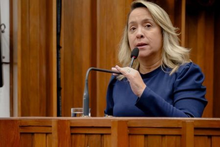 Lia Nogueira repudia feminicídio brutal e defende políticas públicas para a autonomia das mulheres