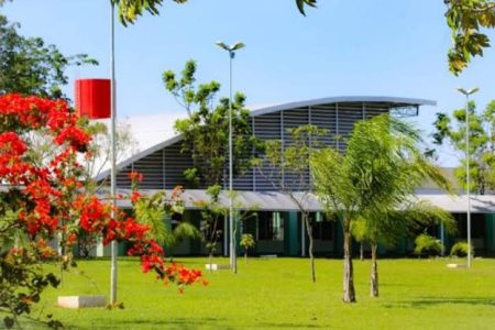 UFGD oferece ampla estrutura com 40 cursos de graduação e mais de 40 de pós-graduação