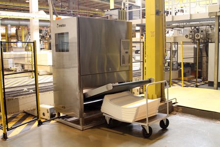 Receita com exportação de industrializados registra US$ 644,7 em maio