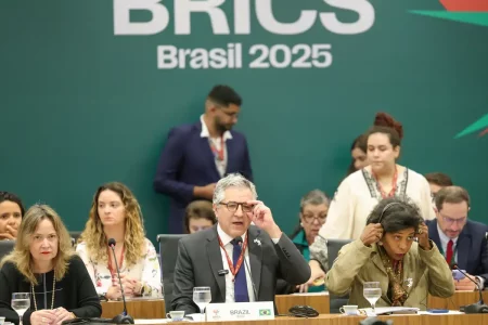 Brasil quer se consolidar como polo de vacinas com RNA mensageiro