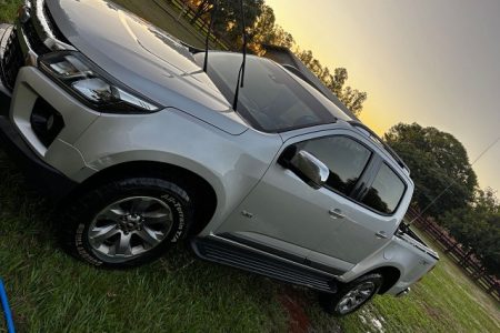 Caminhonete furtada em Ponta Porã é recuperada no Paraguai