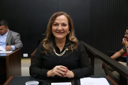 Anny Espínola faz solicitações de melhorias para o distrito de Nova Itamarati